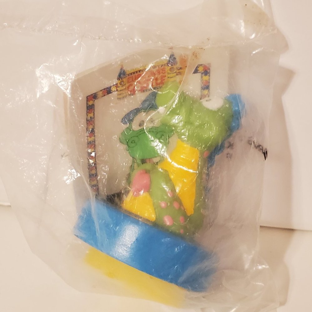Vintage Eureeka's Castle MAGELLAN Hardee's Stamper